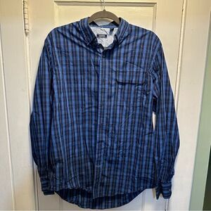 IZOD Blue Patterned Shirt Size medium